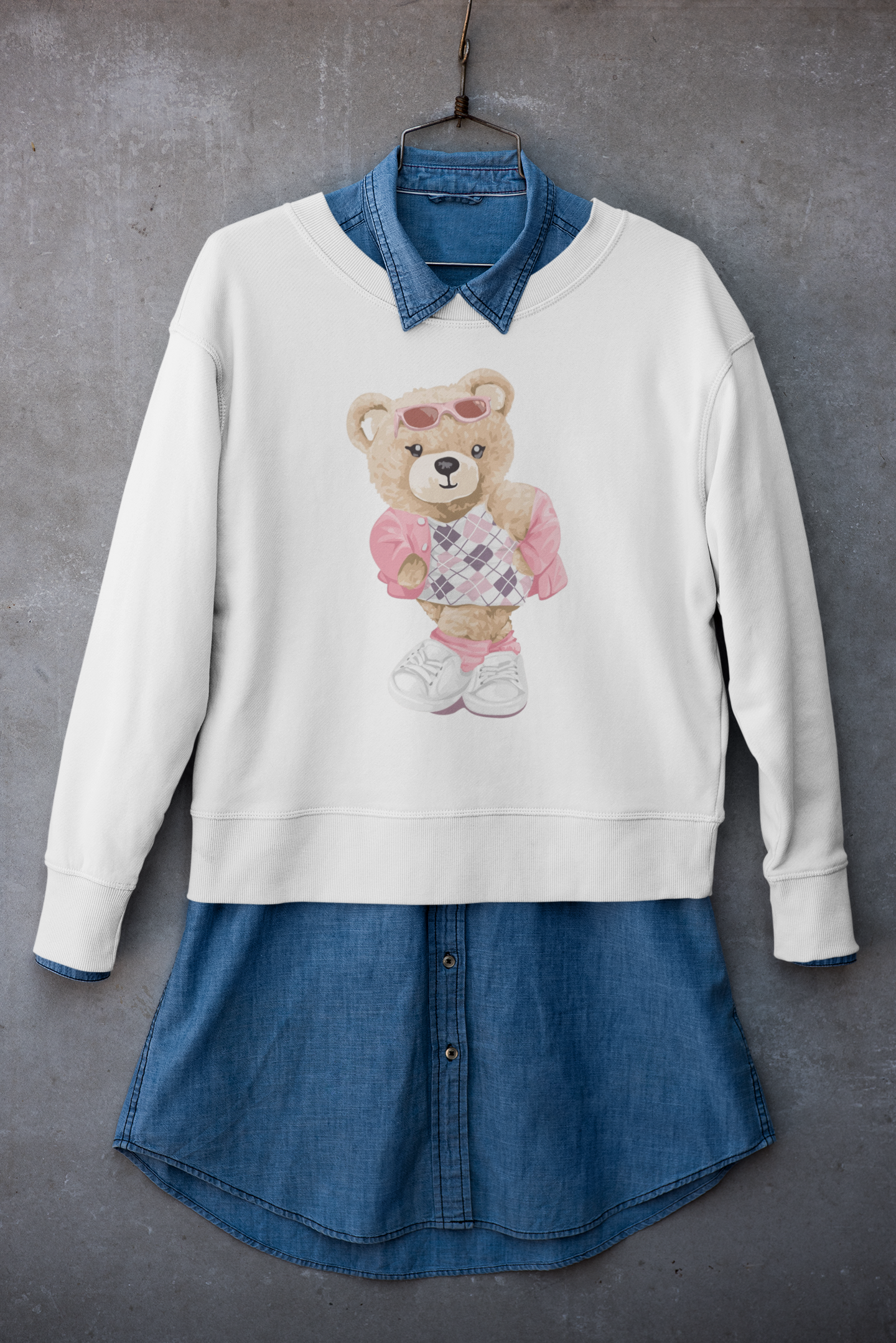 Pretty T - ADULT CREWNECK