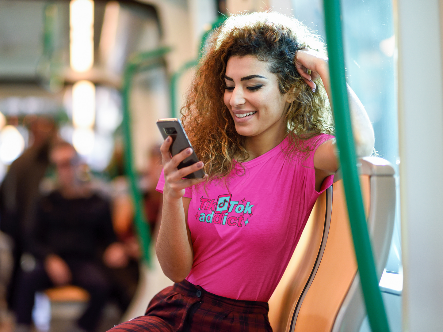 TIK TOK ADDICT - ADULT TEE