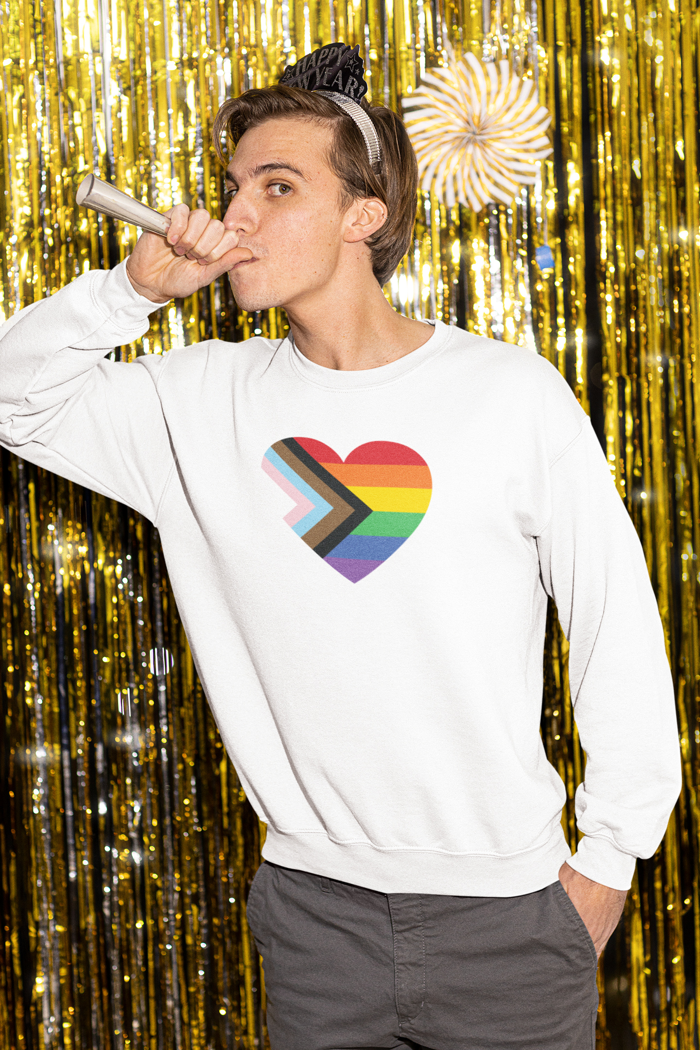 PRIDE FLAG HEART - Hoodie/Sweatshirt