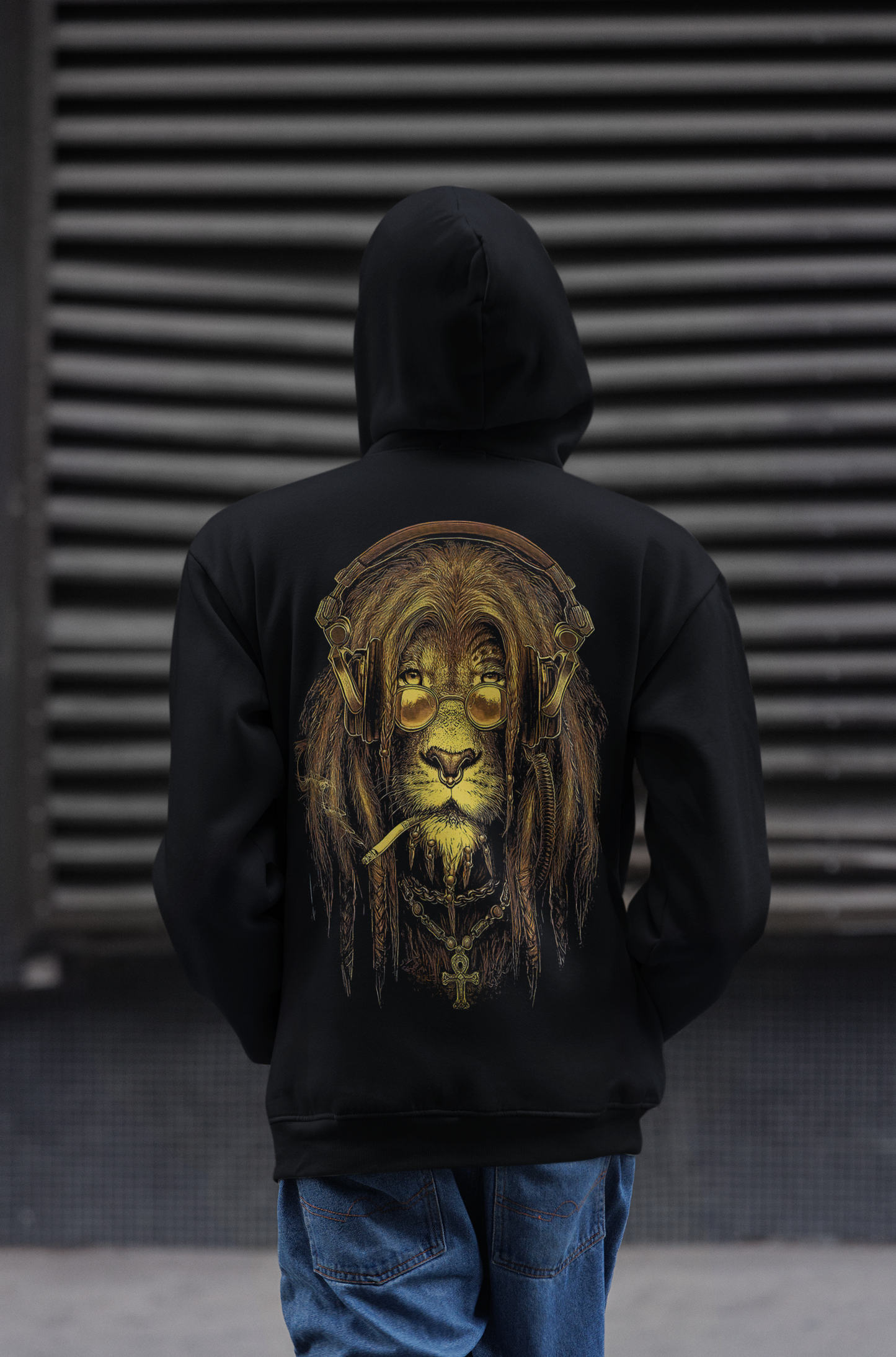 LION WISDOM - BLACK ADULT HOODIE OR CREWNECK