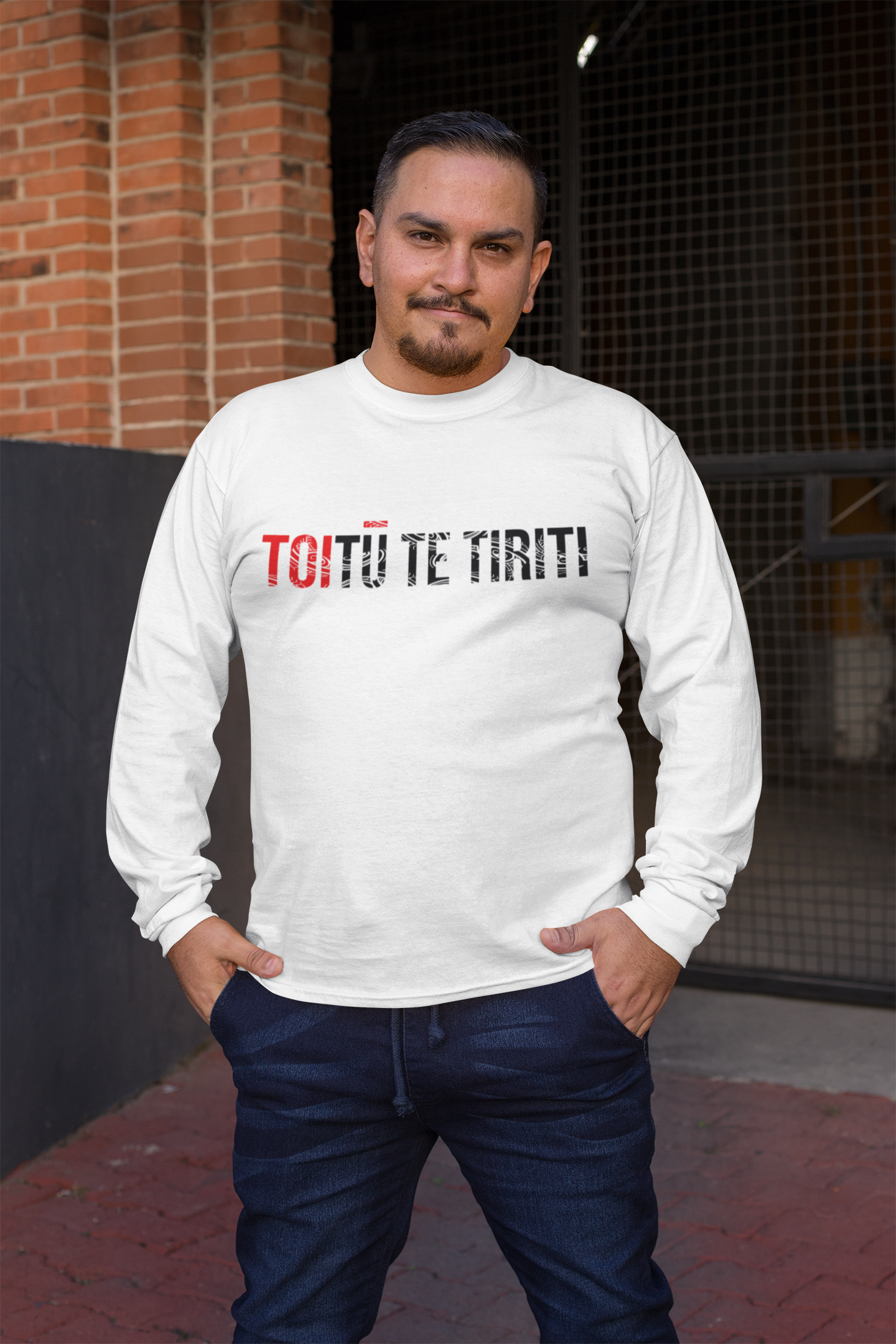 TOITŪ TE TIRITI - ADULT LONG SLEEVE TEE