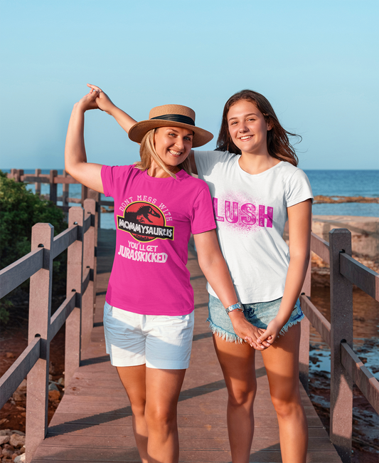 MOMMYSAURAUS - ADULT TEE