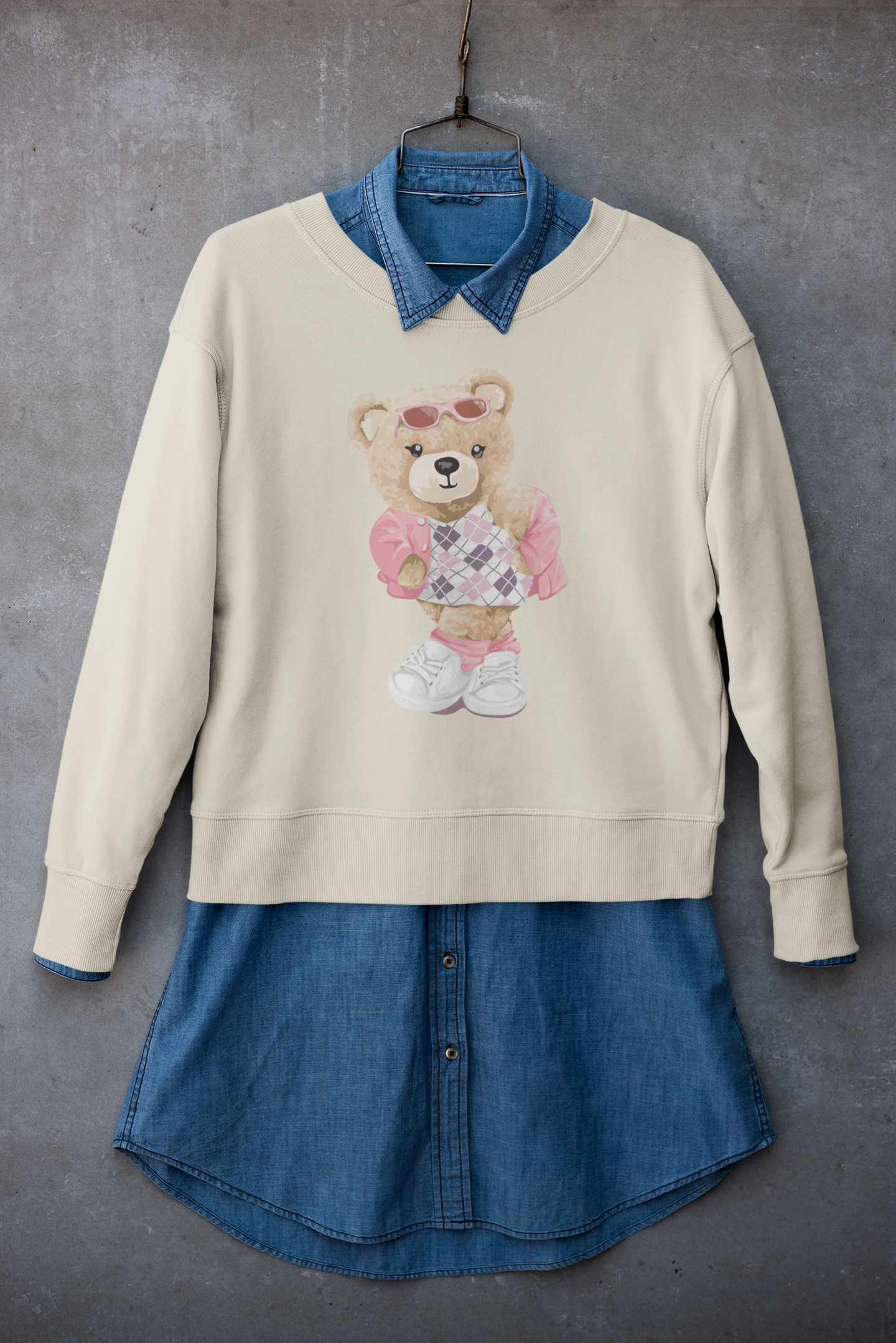 Pretty T - ADULT CREWNECK