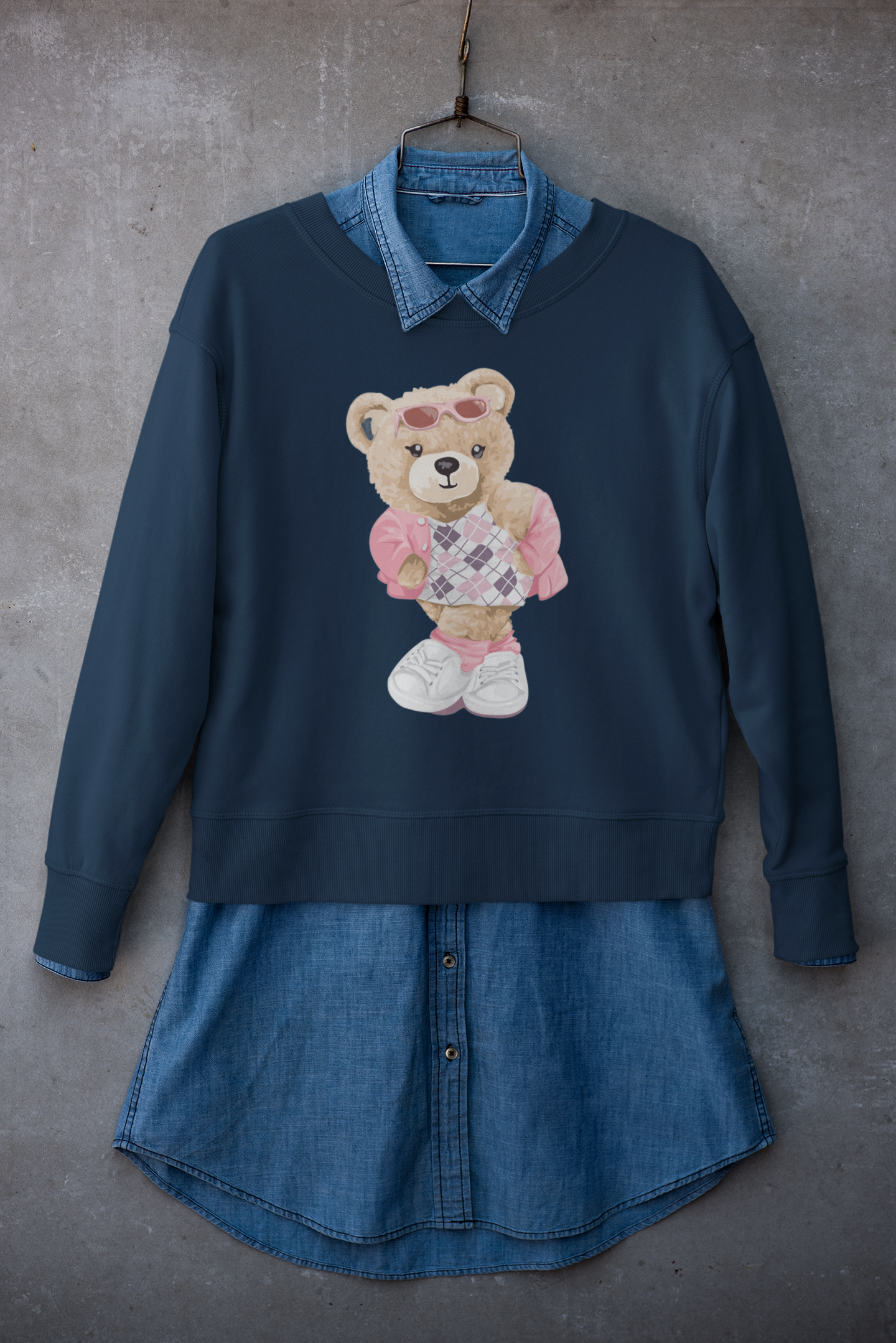 Pretty T - ADULT CREWNECK