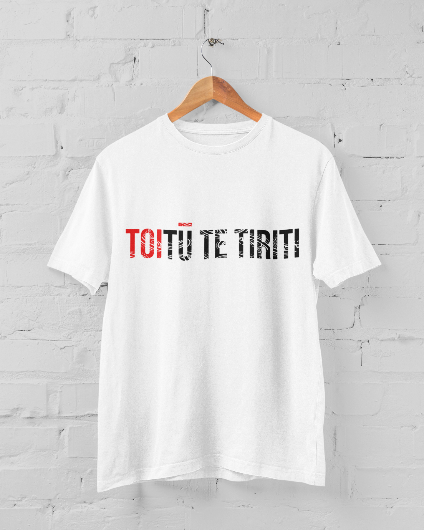 TOITŪ TE TIRITI - ADULT TEE